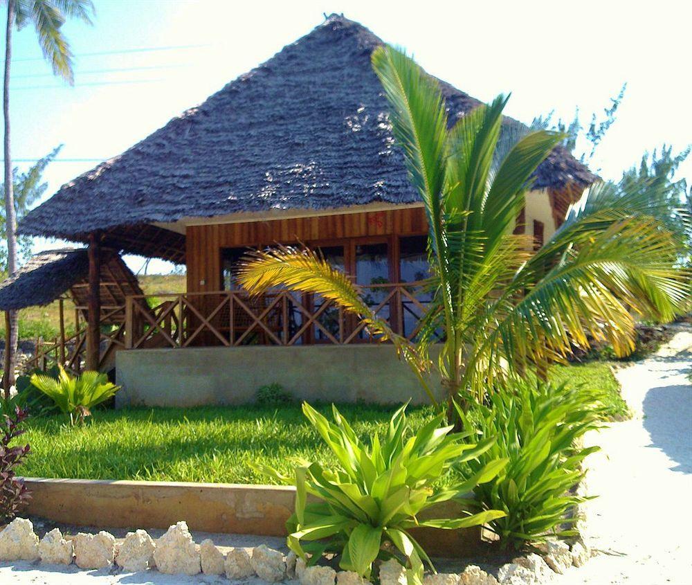 Hotel Domokuchu Beach Bungalows Zanzibar