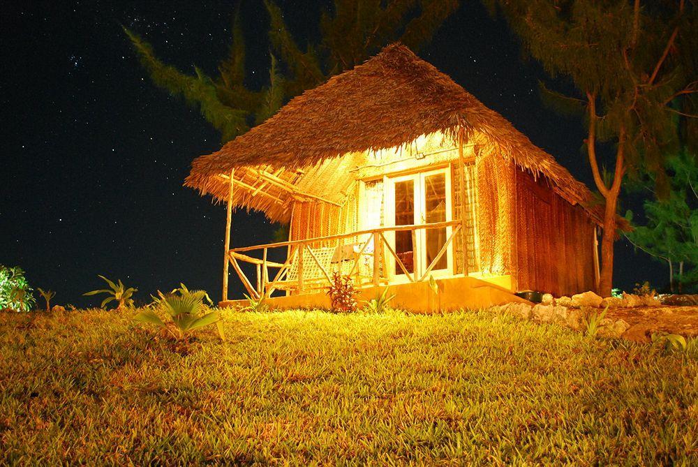 Domokuchu Beach Bungalows Zanzibar